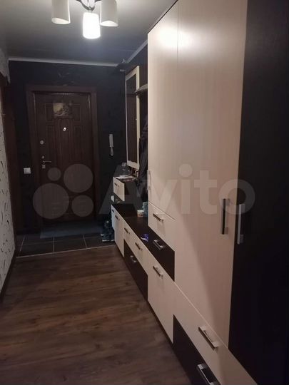 3-к. квартира, 73,4 м², 1/10 эт.