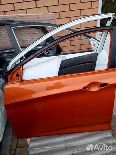 Hyundai Solaris дверь оригинал