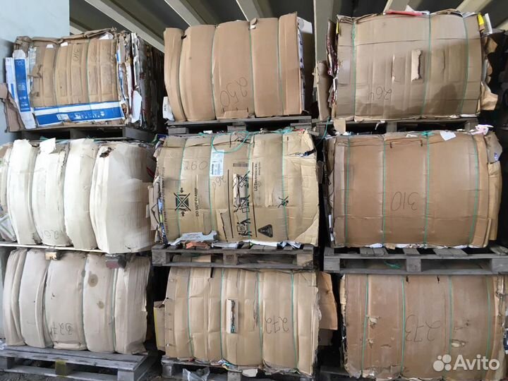 картон вторсырье. утилизация макулатуры.