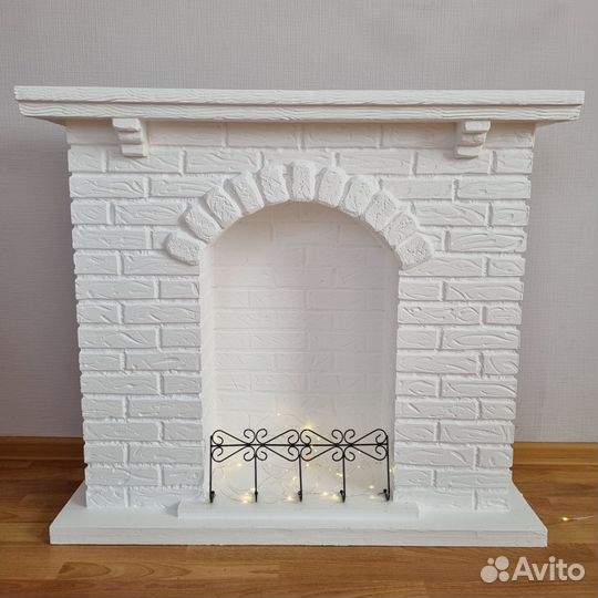 Фальш камин декоративный новогодний