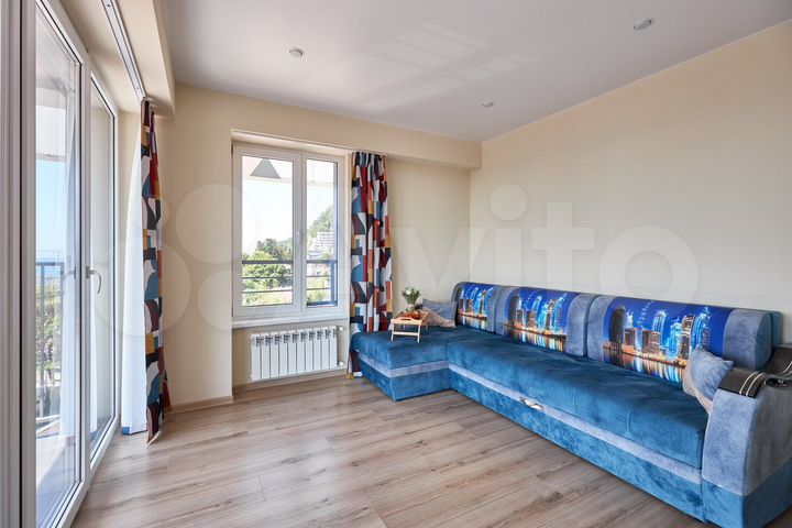 2-к. квартира, 55 м², 5/13 эт.