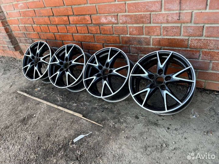 5 100 R15 VAG Volkswagen Skoda Фольксваген Шкода