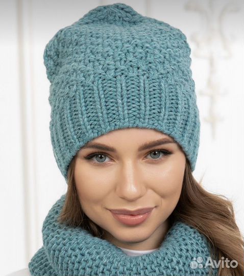 Комплект шапка и снуд женский