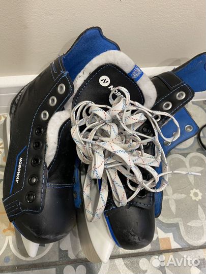 Коньки детские 29-33 (с механизмом меняющим размер