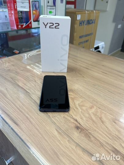 vivo Y22, 4/64 ГБ
