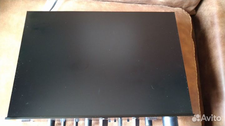 Предварительный усилитель Yamaha C-6 (1980-1981гг)