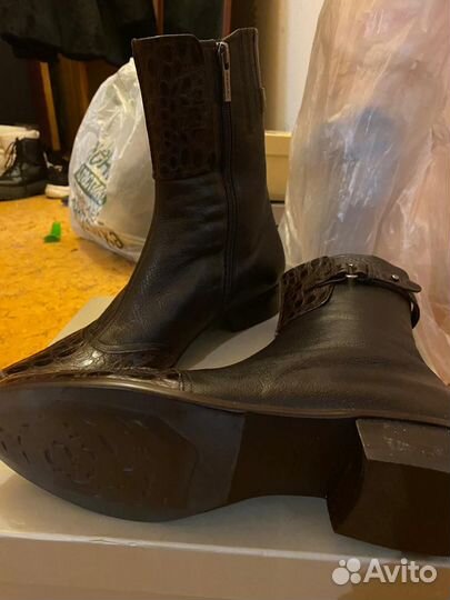 Ботинки женские