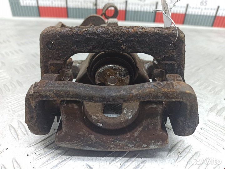 Суппорт задний правый для Hyundai-KIA Ceed 2 (JD)