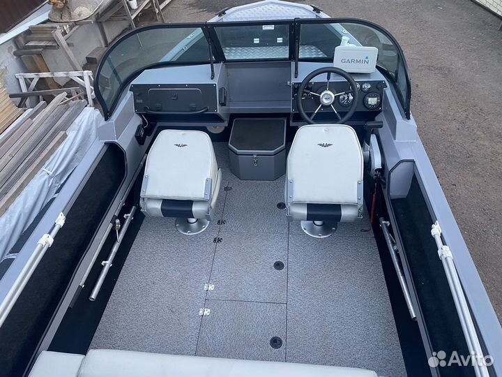 Продам волжанку 46 фиш + mercury f60