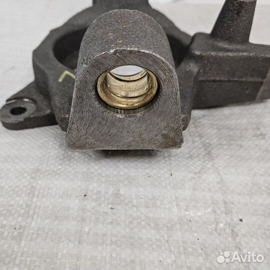 Кулак поворотный передний левый Газ Соболь 4Х4