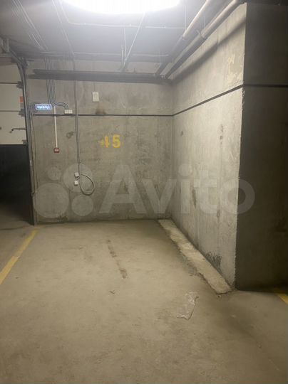 Машиноместо, 16 м²