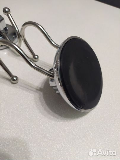 Набор крючков на вакуумной присоске