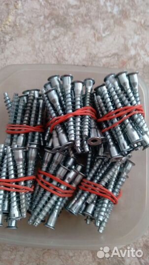 Стяжка мебельная