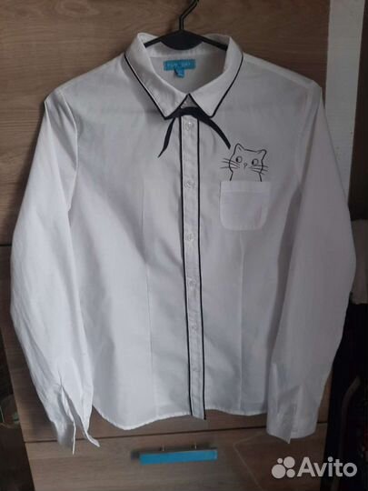 Белая рубашка для девочки