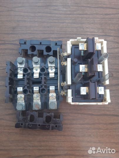 Контактор 6 величины 160 А катушка 220 В