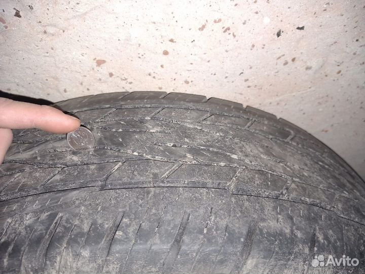 Continental ContiCrossContact LX2 215/65 R16
