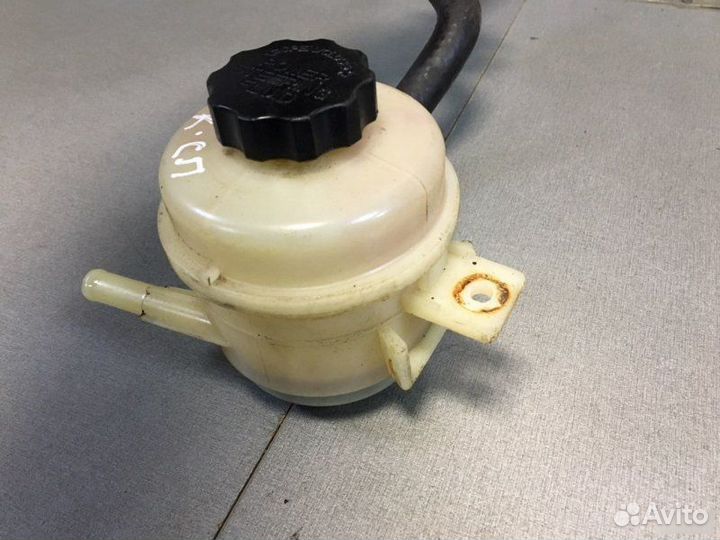 Бачок Гур Kia Spectra седан 1.6 S6D 2007