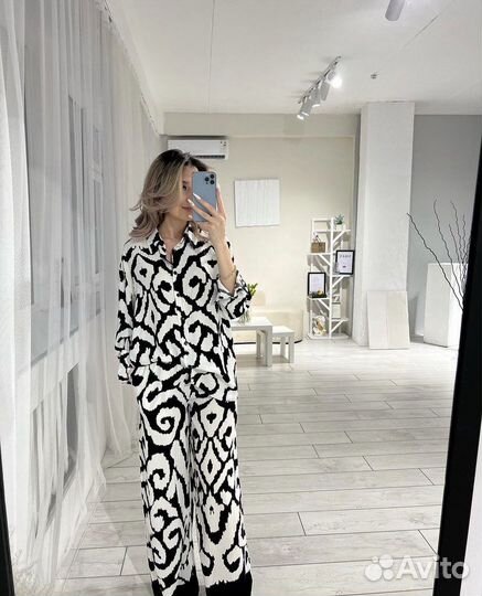 Шикарная двойка в красивый принт