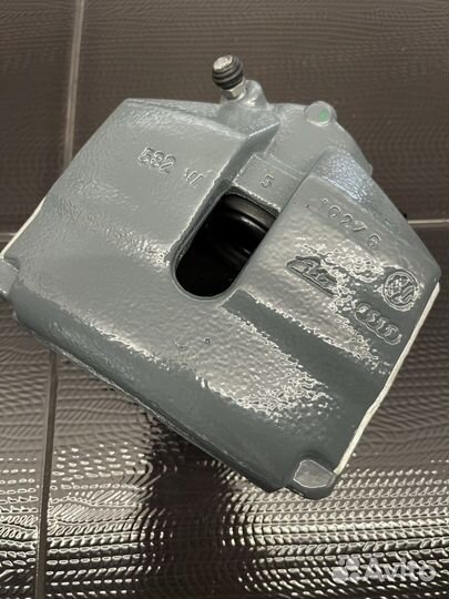 Тормозной суппорт