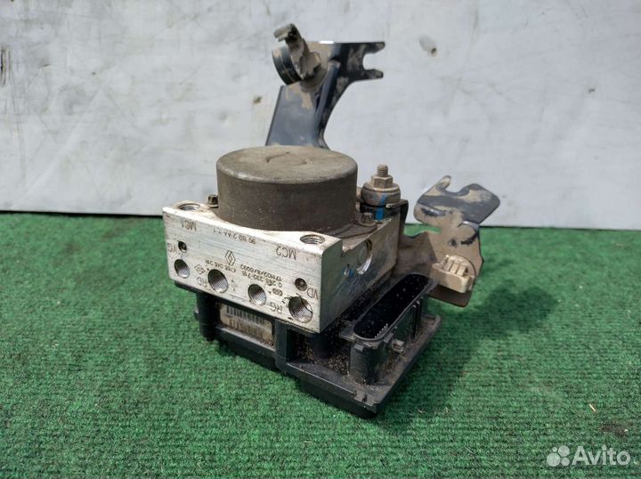 Блок абс Nissan Almera G15