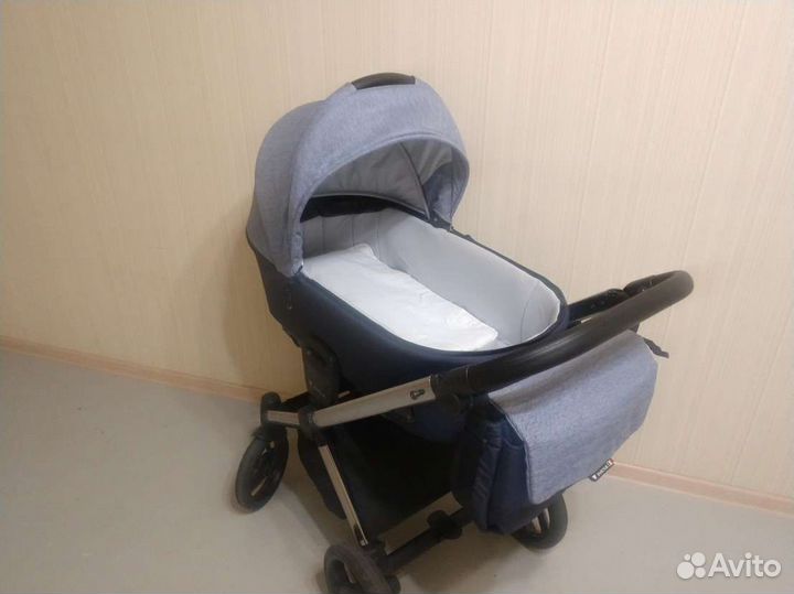 Коляска 3 в 1 Invictus V-Plus