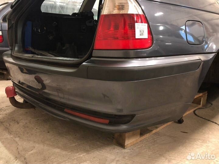 Бампер задний BMW 3 E46 2001