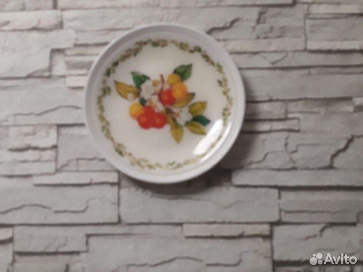 Тарелка настенная