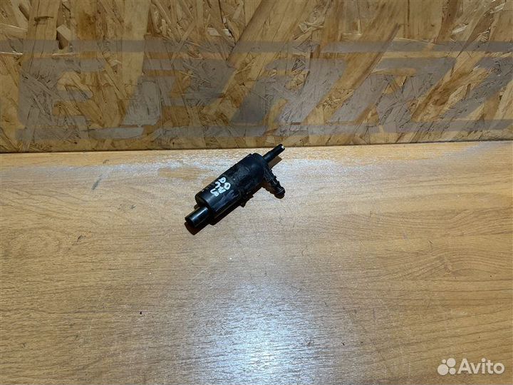 Насос омывателя фар Audi Q5 8R 2.0 CDN 2010