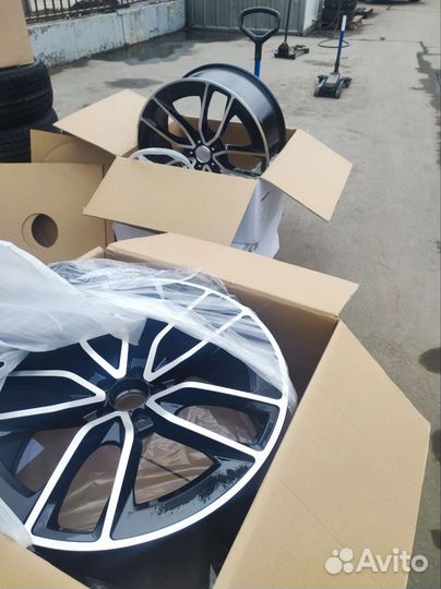 Диски на мерседес GLE -GLS R22 5х112new