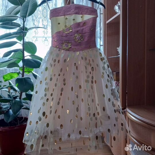 Праздничное платье для девочки