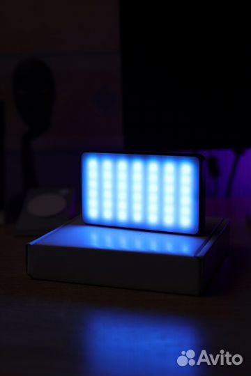 Видеосвет luxceo W140 накамерный свет