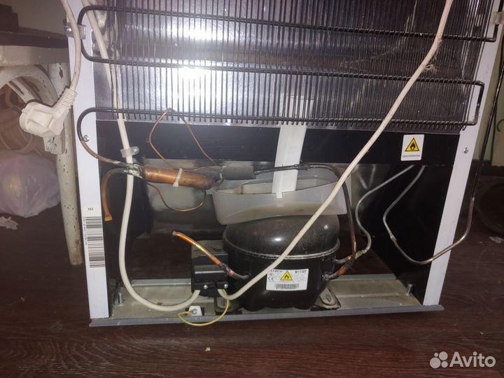 Холодильник Бирюса 153Е