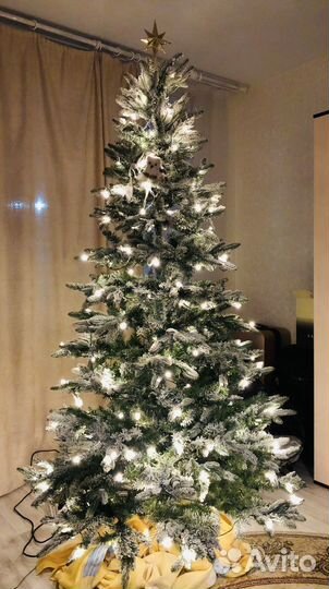 Елка искусственная заснеженная бу