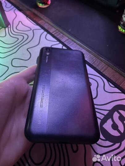 Телефон Honor 8s 64гб