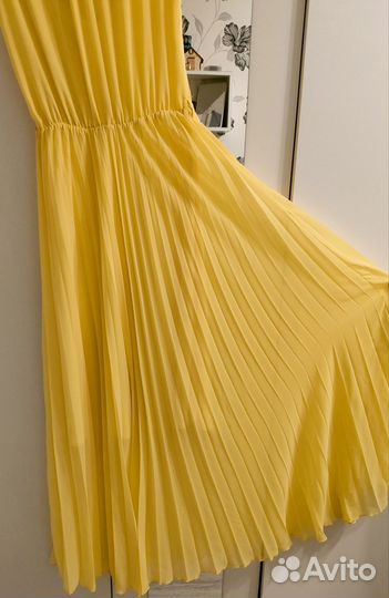 Вечернее платье в пол 46 размер