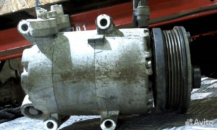 Компрессор кондиционера Ford Focus 2