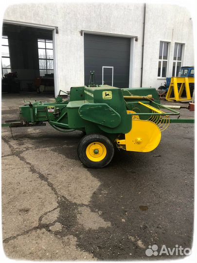 Пресс-подборщик John Deere 342 A, 1998