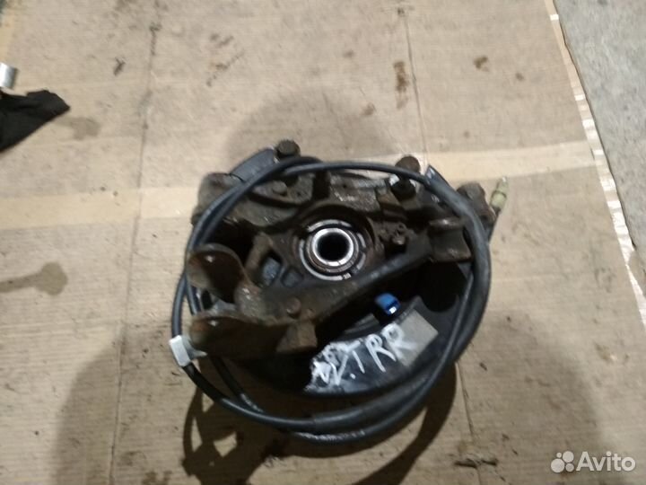 Цапфа задняя правая Touareg 2.5 TDI