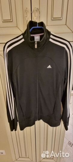 Спортивный костюм adidas