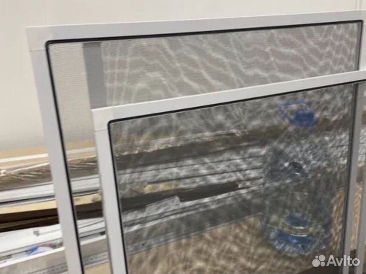 Москитные сетки на окна