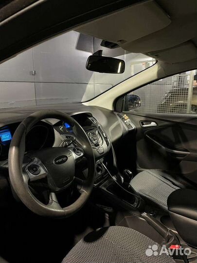 Ford Focus 1.6 МТ, 2011, 149 000 км