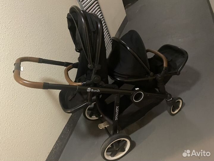 Коляска для двойни или погодок