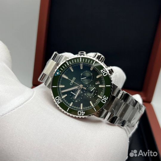 Мужские наручные часы Oris зеленые