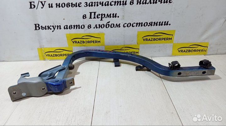 Петля крышки багажника левая Hyundai Solaris