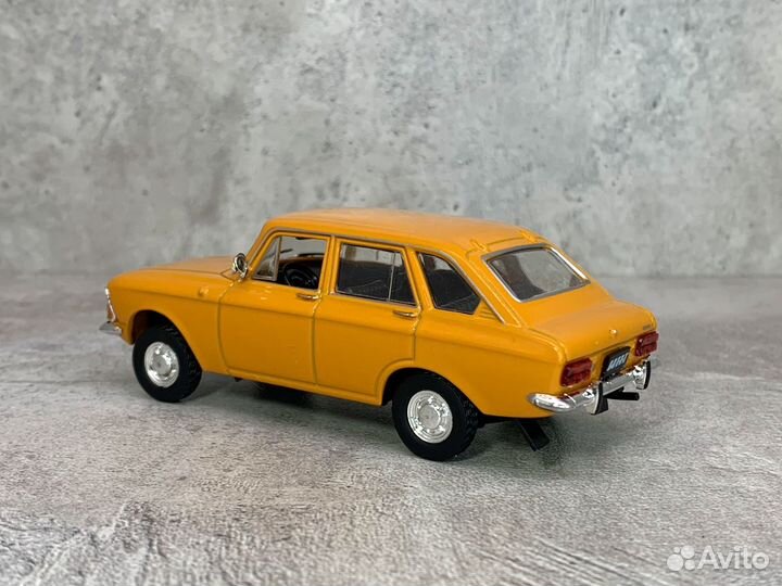 Масштабная модель авто иж-2125 «Комби» 1:43