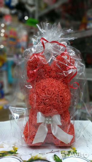 Заяц из роз мишка