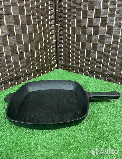 Чугунная сковорода гриль