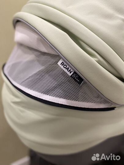 Коляска Roan Bass soft 2 в 1 Misty mint