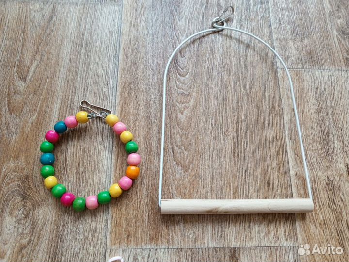 Игрушки для попугаев