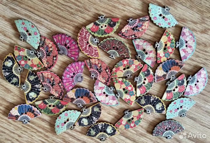 Деревянные пуговицы 